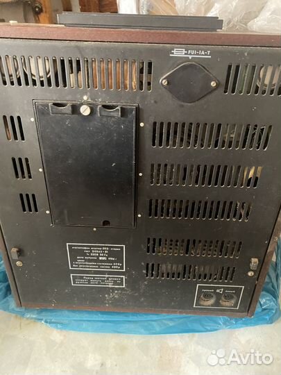 Катушечный магнитофон