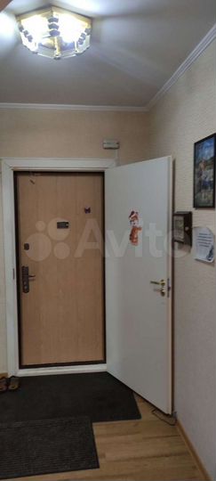 3-к. квартира, 64 м², 2/5 эт.
