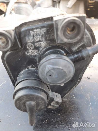 Абсорбер Volkswagen Golf MK4 1.6 AKL 2001