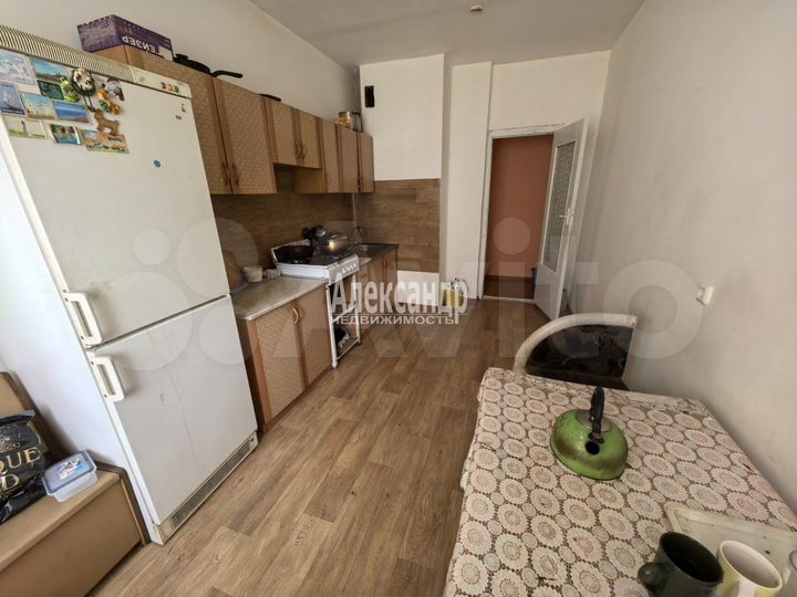 3-к. квартира, 82,5 м², 1/9 эт.