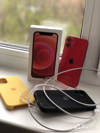 iPhone 12 mini, 64 ГБ