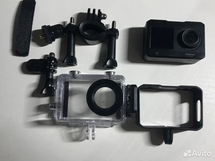 Экшн камера 4К digma DiCam 420