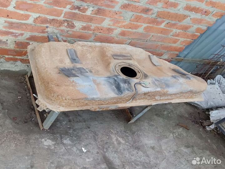 Бензобак Шевроле лачетти