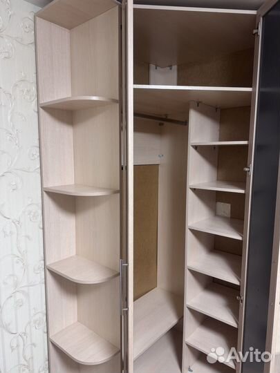 Угловой шкаф с зеркалом бу