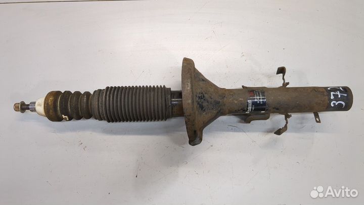 Амортизатор подвески Ford Mondeo 2, 2000