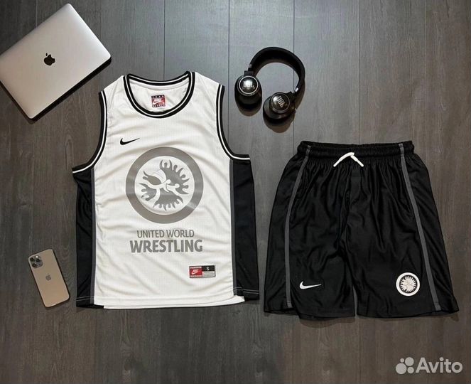 Баскетбольные комплекты