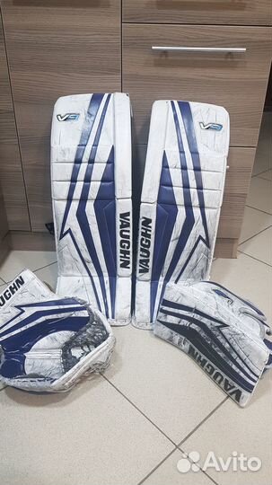 Вратарские щитки+руки vaughn 28+2