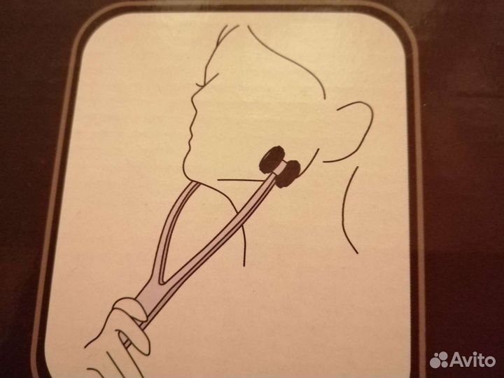 Массажер для лица нефритовый