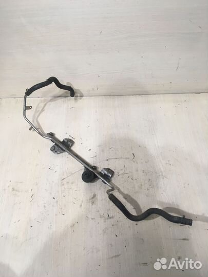 Трубка топливная Фольксваген пассат Б6