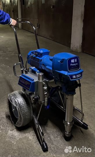 Безвоздушный окрасочный аппарат