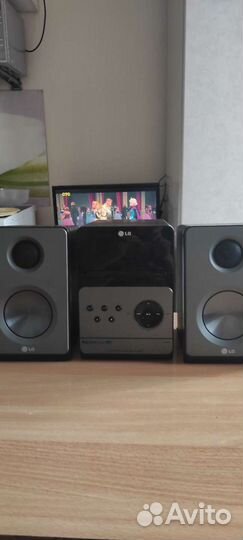 Музыкальный центр lg