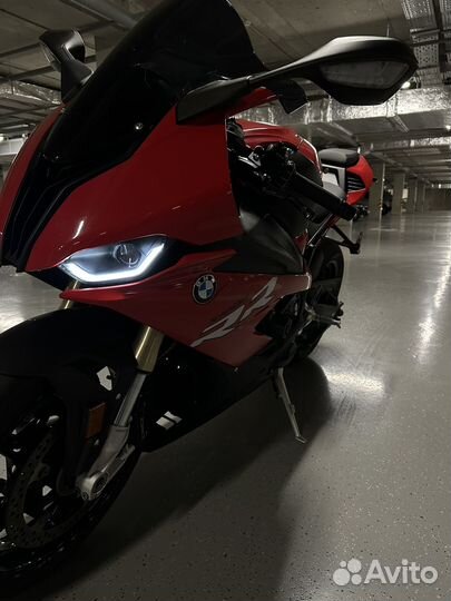 BMW S1000RR