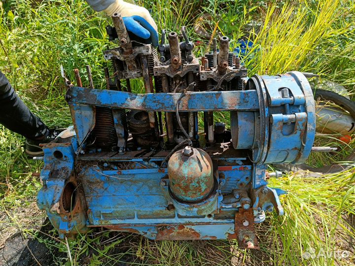 Двигатель т40 д144