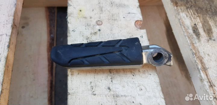 Задняя Подножка Honda VFR1200