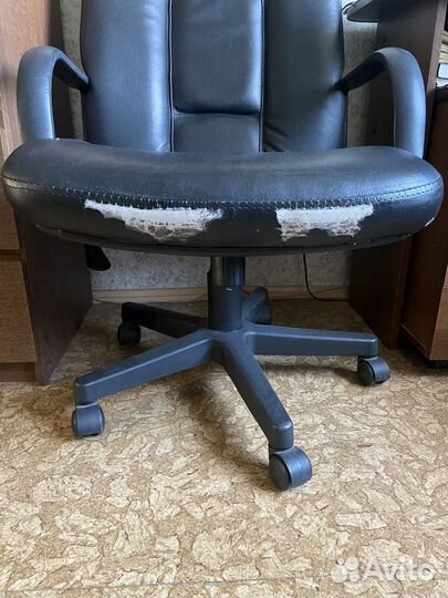 Компьютерное кресло