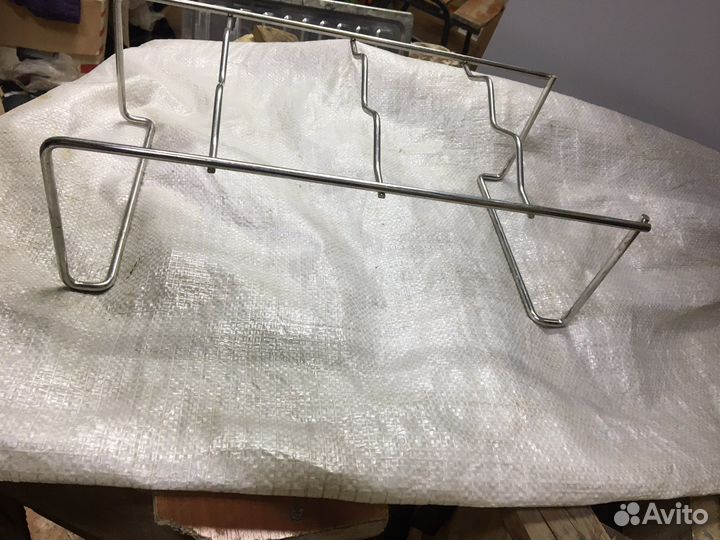 Полка в холодильник под бутылки