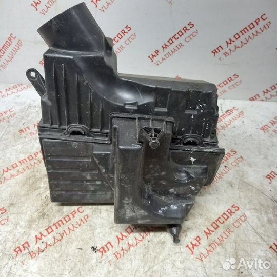 Корпус воздушного фильтра Nissan Teana J32 QR25DE