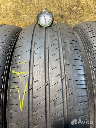 Hankook Vantra LT RA18 205/65 R16C