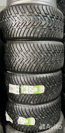 Nokian Tyres Hakkapeliitta 8 SUV 285/40 R19