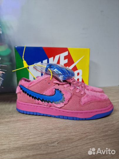 Nike Dunk Low SB x Grateful Dead Pink Bear