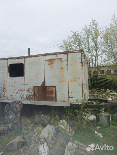 Вагончик бытовка бу на колесах