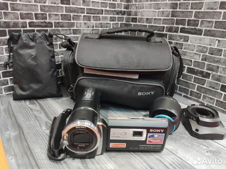 Видеокамера Видеокамера Sony HDR-PJ580VE
