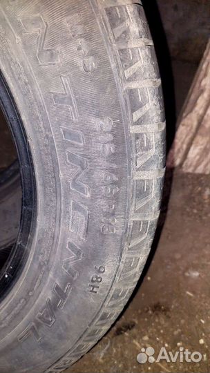 Continental CrossTrac HS3 215/65 R16