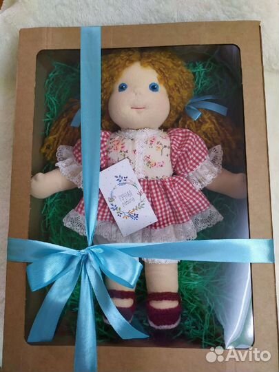 Кукла текстильная