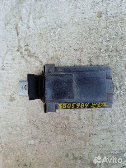 Ограничитель двери