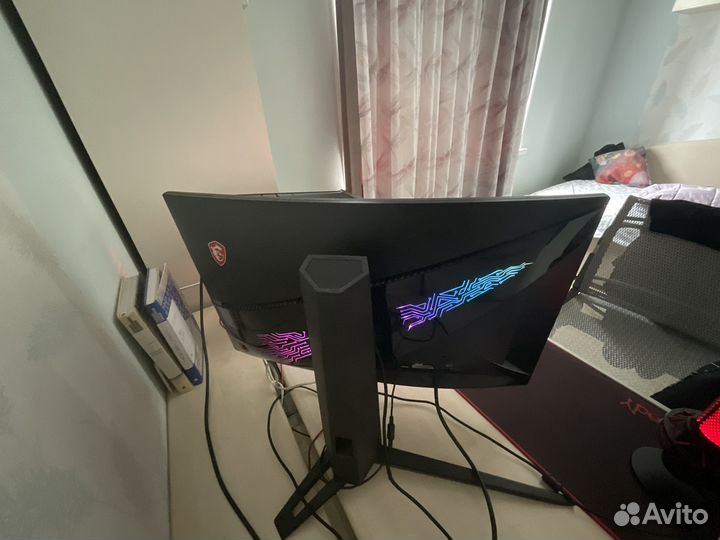 Монитор msi