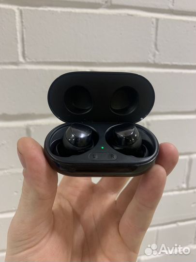 Беспроводные наушники samsung buds plus