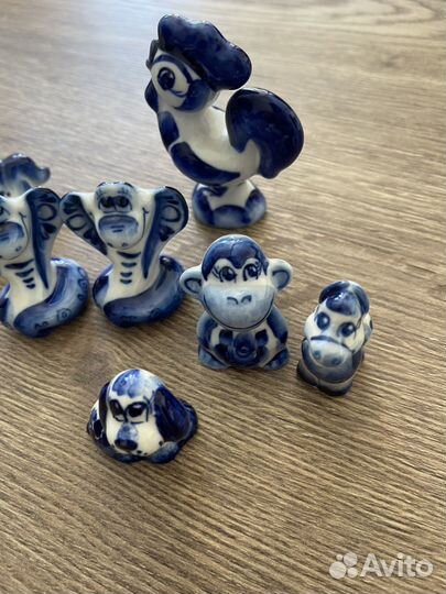 Керамические фигурки гжель