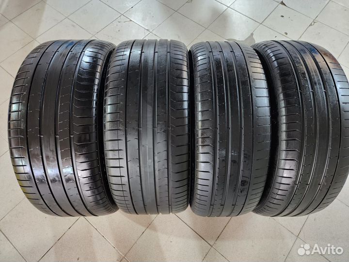 Pirelli P Zero 245/45 R20 и 275/40 R20 106W