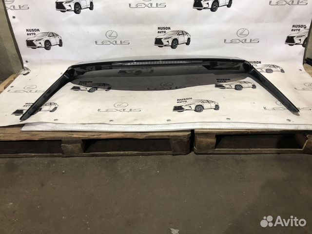 Спойлер крышки багажника Lexus Rx4