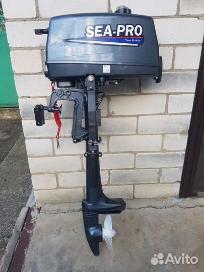 Лодочный мотор