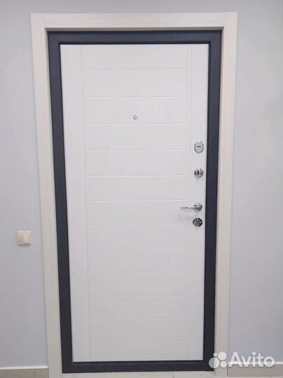 Двери с плавным закрыванием и надежной фурнитурой