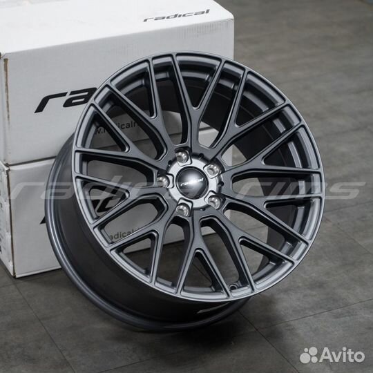 Radical EVO-2 19'' 5x120 BMW F30 F10 F32 SG