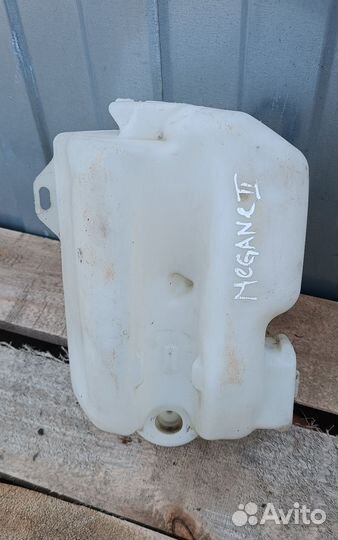 Бачок омывателя Рено Меган 2