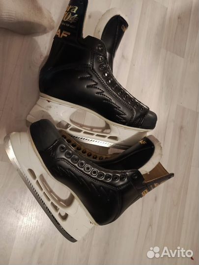 Коньки хоккейные Граф(Graf) 704 топ лайт