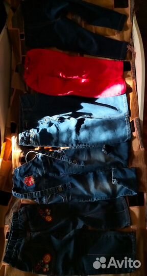 Для девочки джинсы 3,4 лет