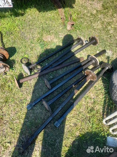 Продаю полуоси на ЗИЛ бычок подходят на вилы куна