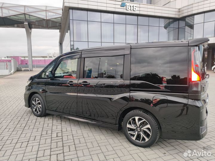 Honda Stepwgn 1.5 CVT, 2017, 104 000 км