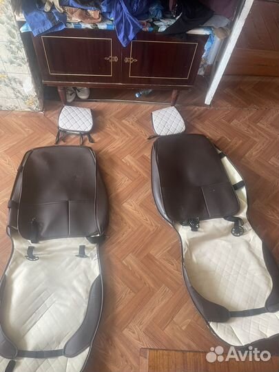 Автомобильные чехлы бу комбинированные