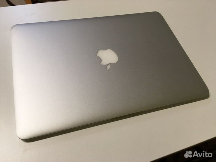 Apple MacBook Air 13