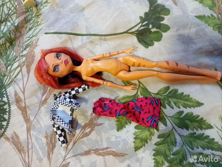 Куклы и аксессуары