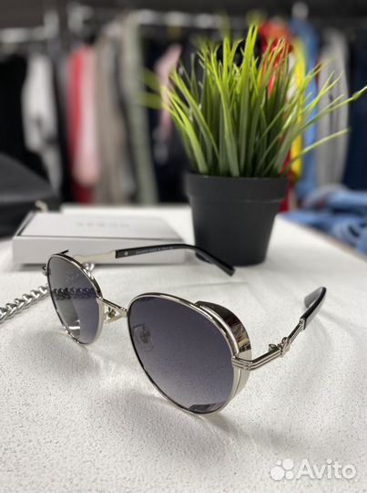 Солнцезащитные очки