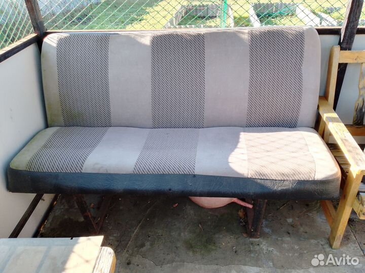 Диван в микроавтобус