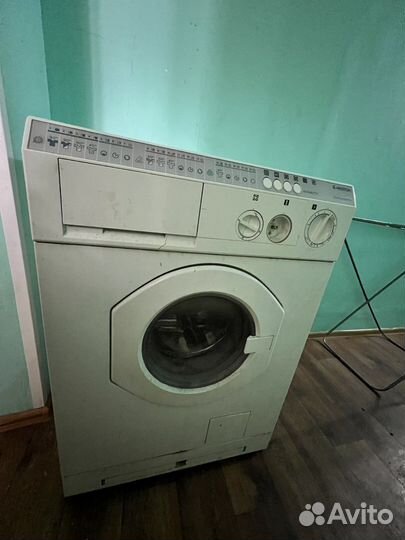 Стиральная машина Аристон на запчасти