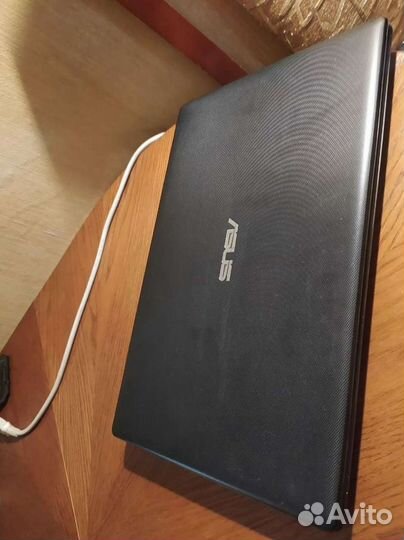 Ноутбук asus