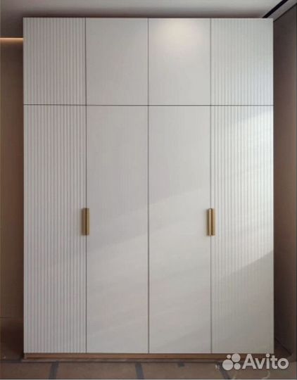 Шкаф на заказ классика